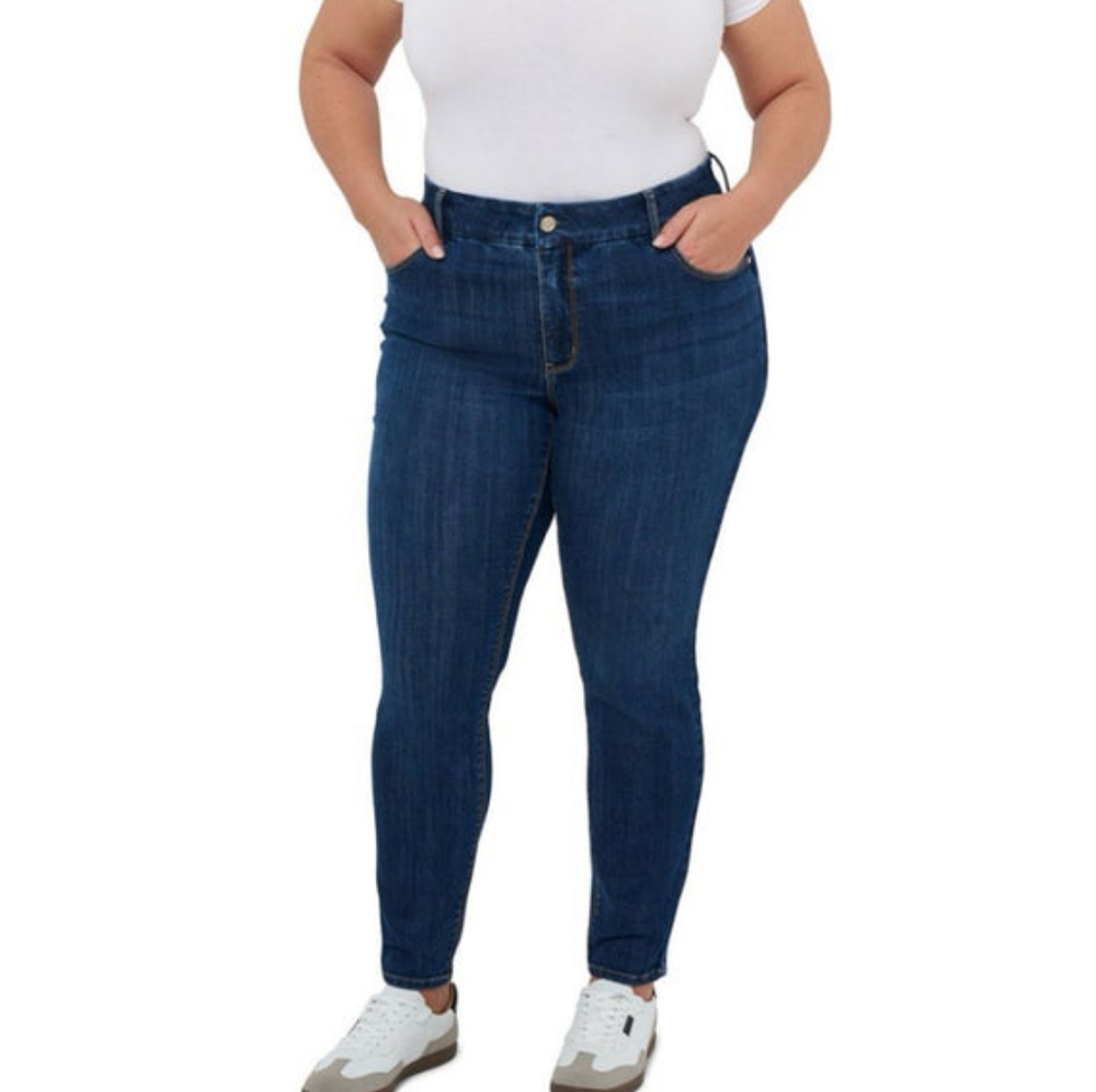 Seven7 Skinny Jeans NWT